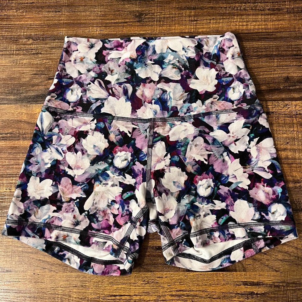 lululemon Align Shorts, Size: 6 Purple floral